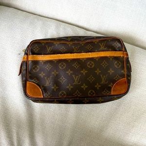 Luis Vuitton Compiegne 28